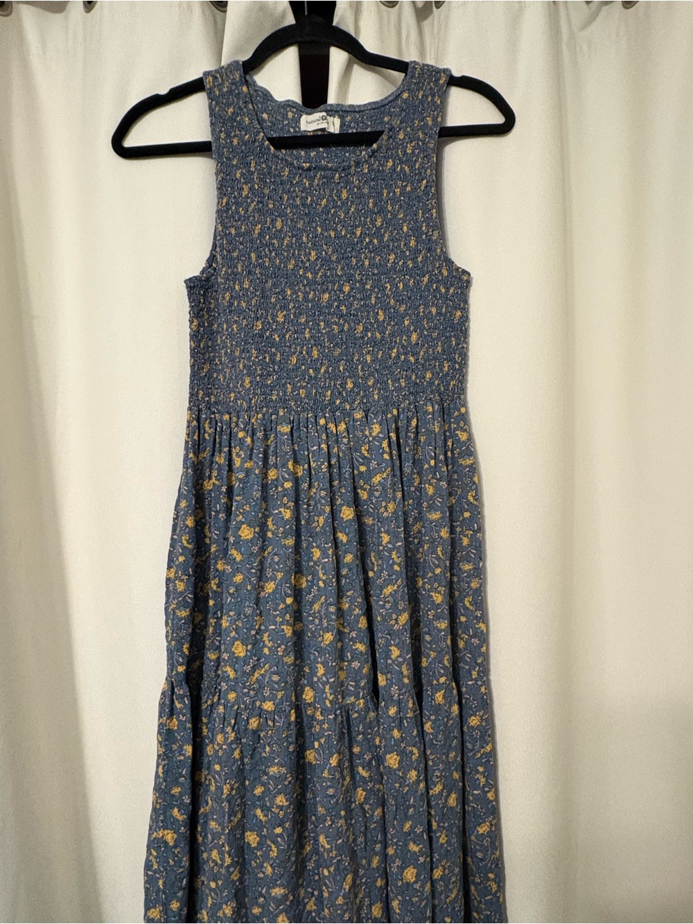 NATURAL LIFE Blue Sleeveless Smocked Tiered Midi Dress with Floral Design Size M - Picture 2 of 5